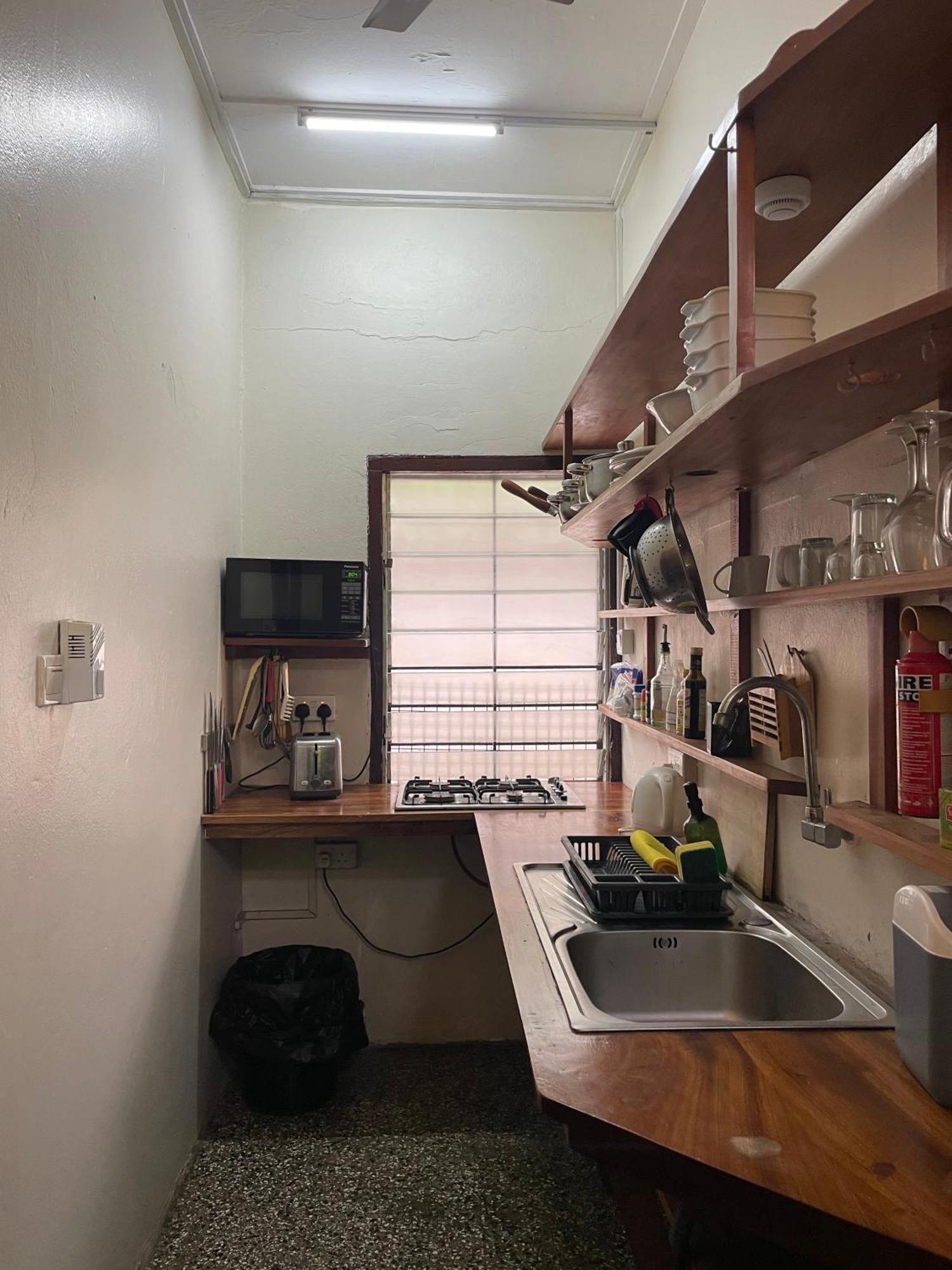 Hechtech House Apartment Accra Luaran gambar